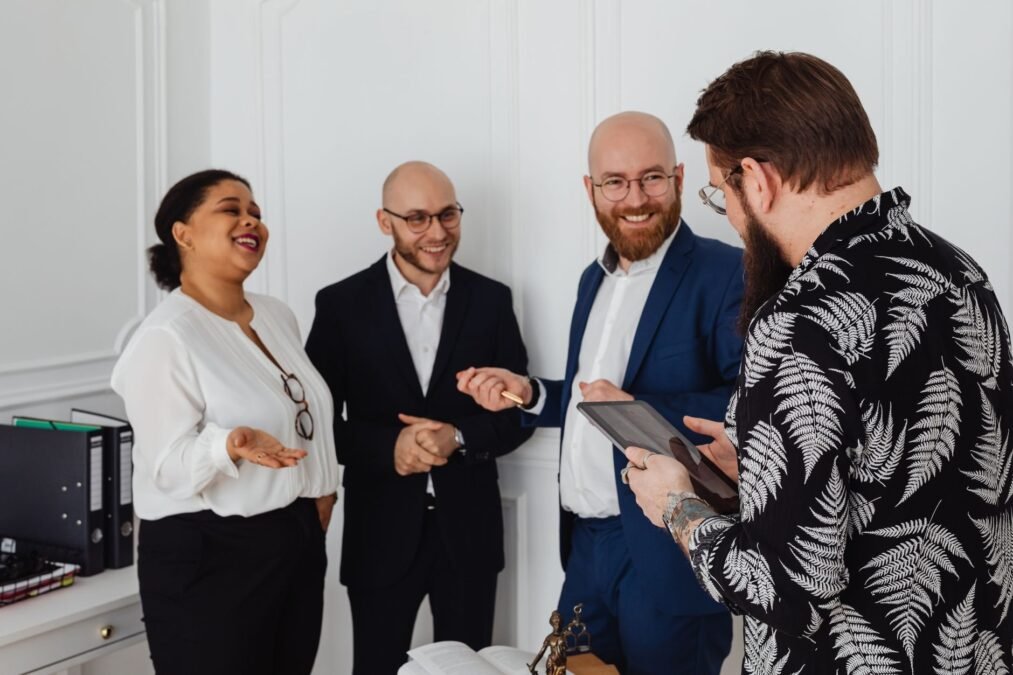 Fotobox beim Firmenevent: Gästefluss, Branding und Bildnutzung sauber planen Fotobox beim Firmenevent: Gästefluss, Branding und Bildnutzung sauber planen