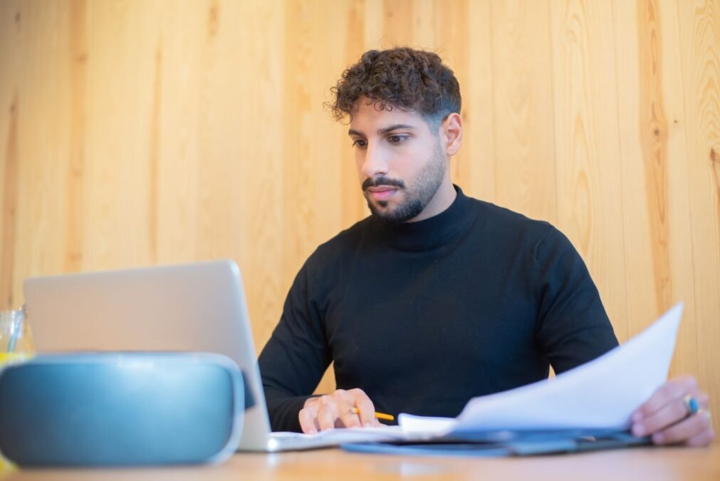 Kleinunternehmerregelung 2026: Was Gründer jetzt wissen müssen Kleinunternehmerregelung 2026: Was Gründer jetzt wissen müssen